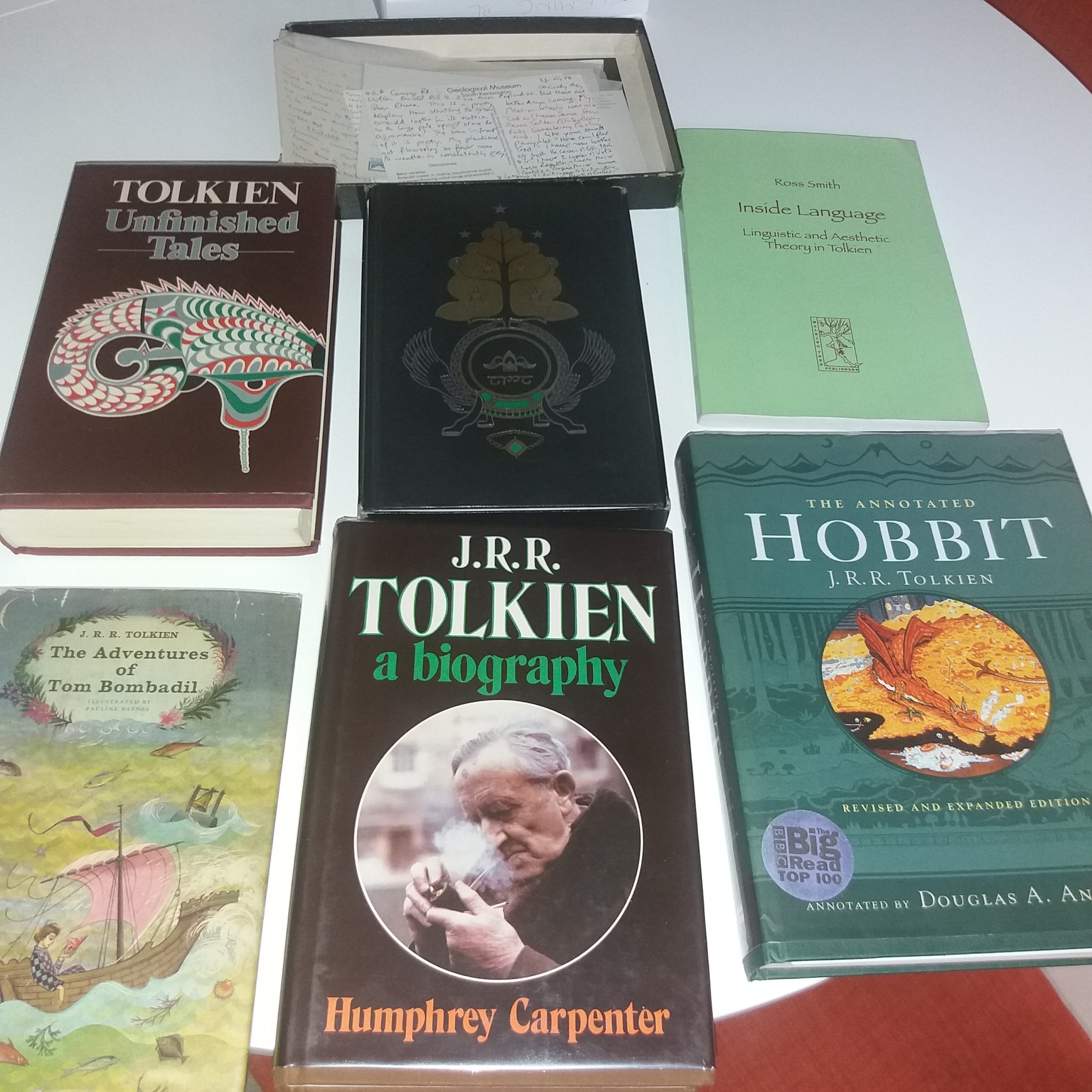 books.jpg 2001_5afc751cf2c88.jpg 2448X2448 px