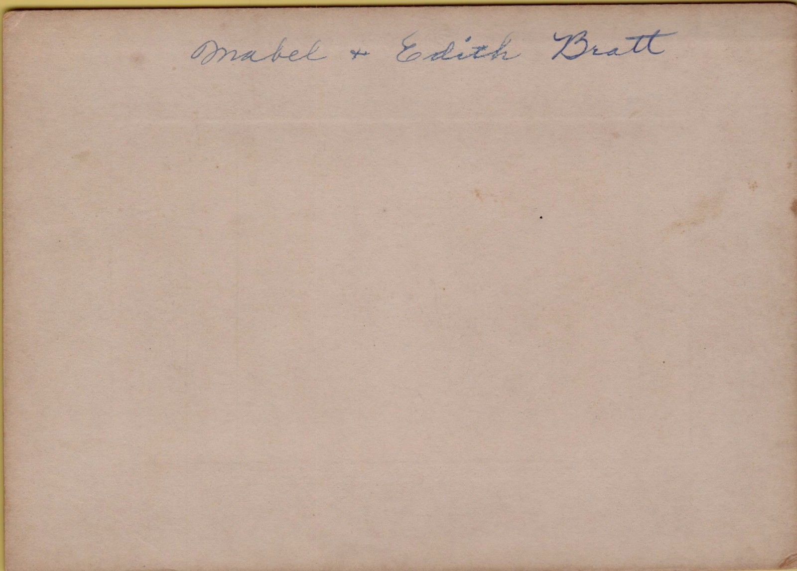 Edith Bratt (non certa)_2.jpg 2174_59d6326ea22aa.jpg 1600X1146 px