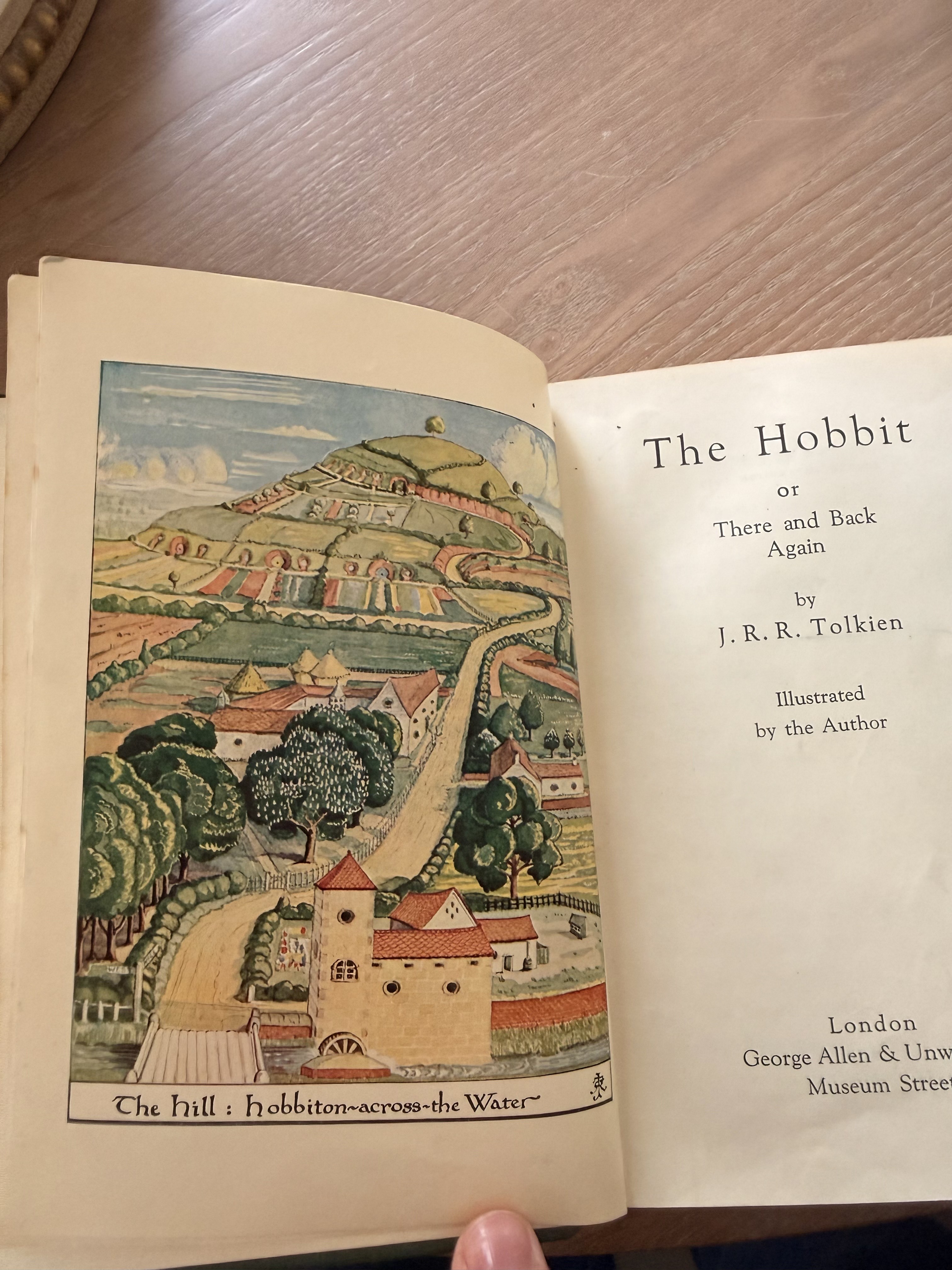 Hobbits-3.jpeg