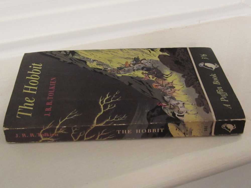 Tolkien Collection Puffin Hobbit.jpg 707_530bd17dc1c15.jpg 1000X750 px